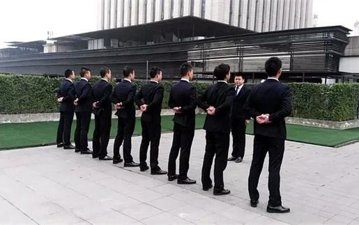 防城港信贷风险化解：老司机告诉你如何用合法手段保障资金安全